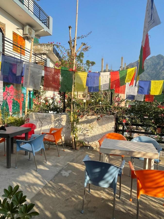 Orchid Hostel And Hotel Tapovan Экстерьер фото